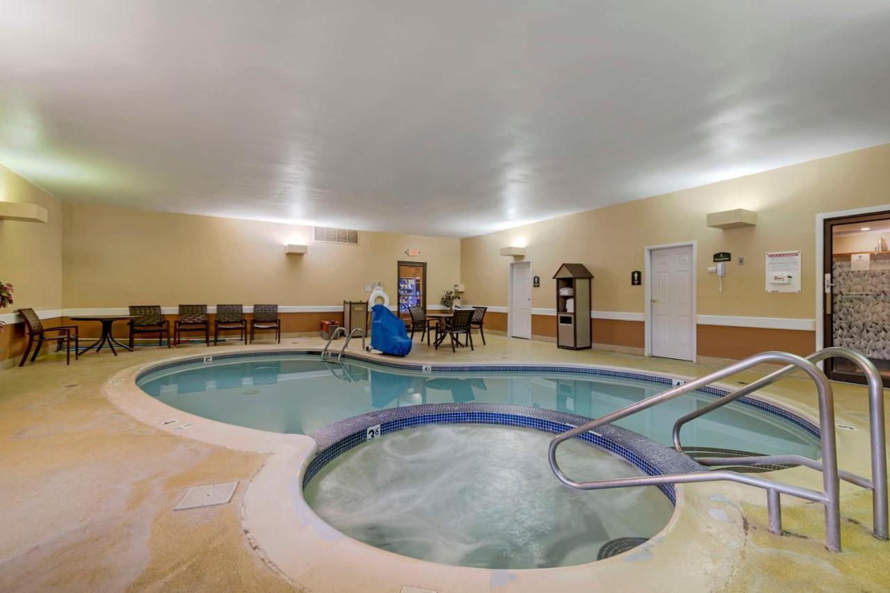 Hotel Western Of George Lake George