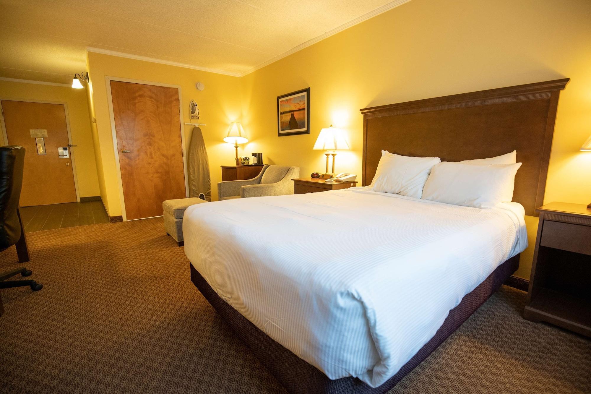 Western Of George Hotel Lake George